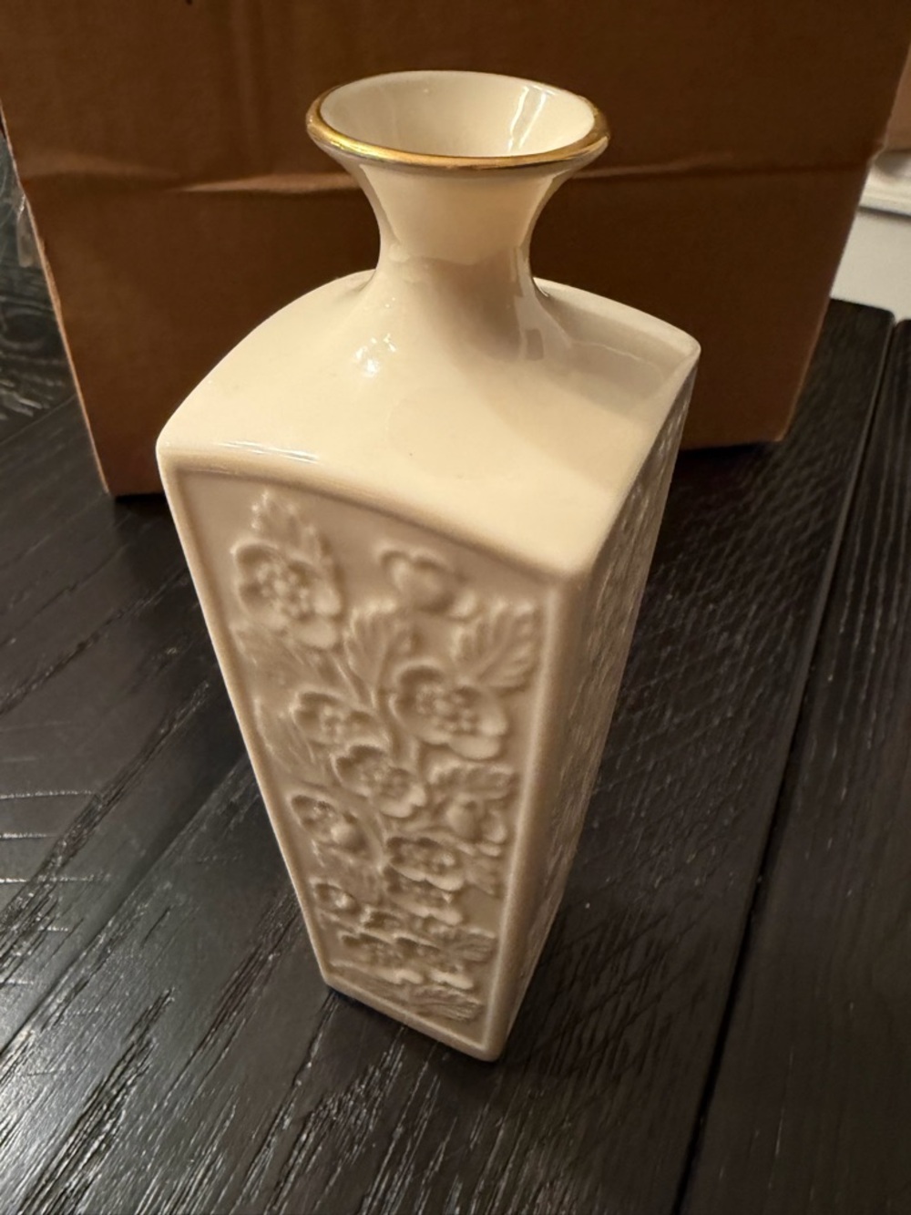 Lenox bud vase with handcrafted 24karat gold trim